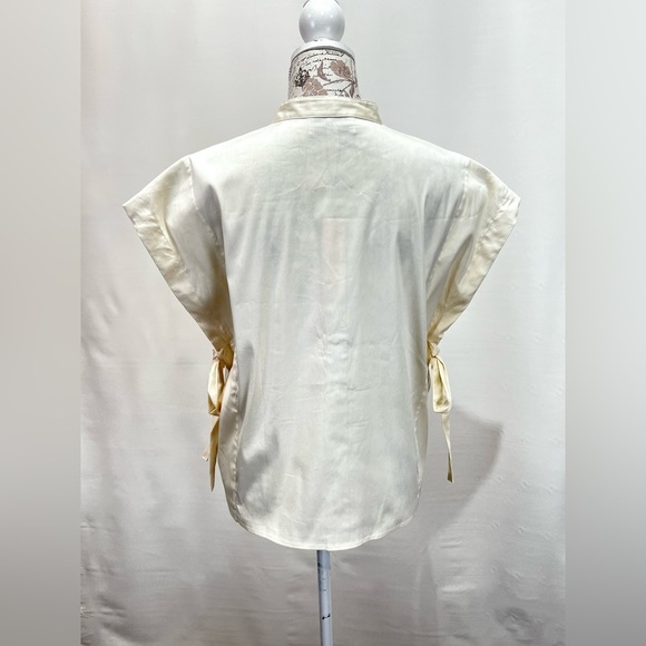 BLACK LABEL by CHICOS Cream drop shoulder button down size M. - Picture 7 of 12